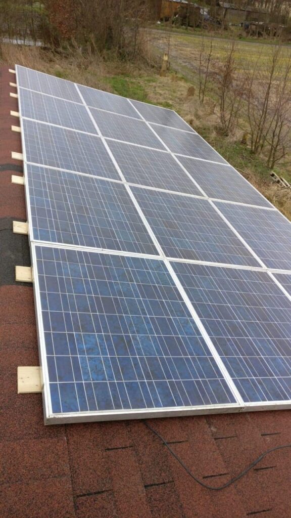 15 solar panels of 160 Watt