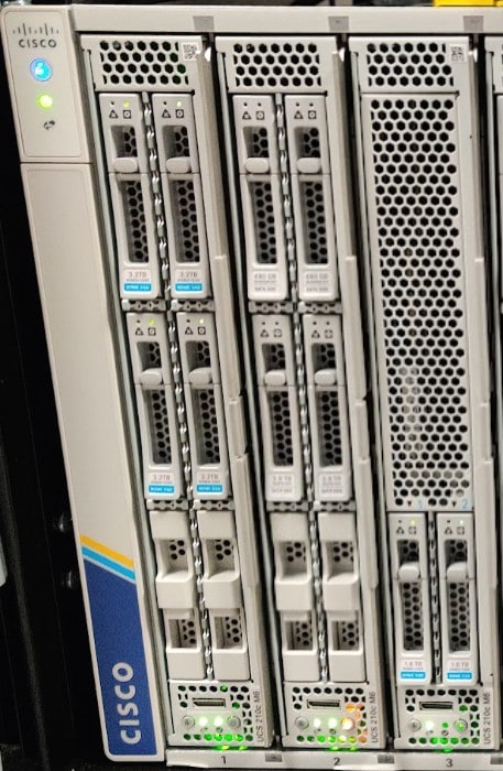 UCS X-Series chassis for vsan